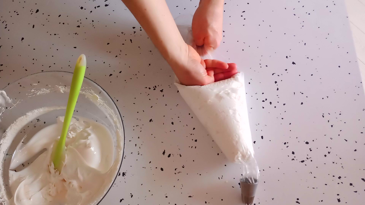 Готовлю очень вкусный зефир на яблочном соке. Это настолько простой и быстрый рецепт, что этот зефир можно готовить, хоть каждый день к чаю, без особых усилий.-10