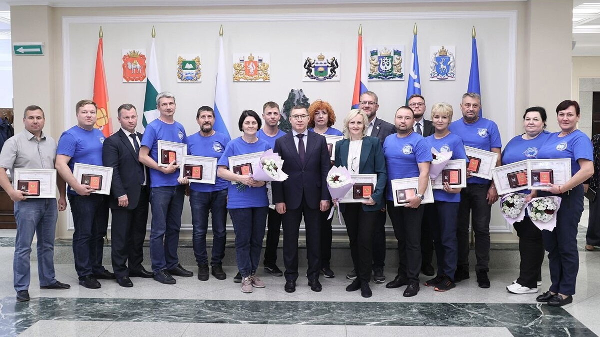    Труд добровольцев Гумкорпуса Югры отмечен наградами