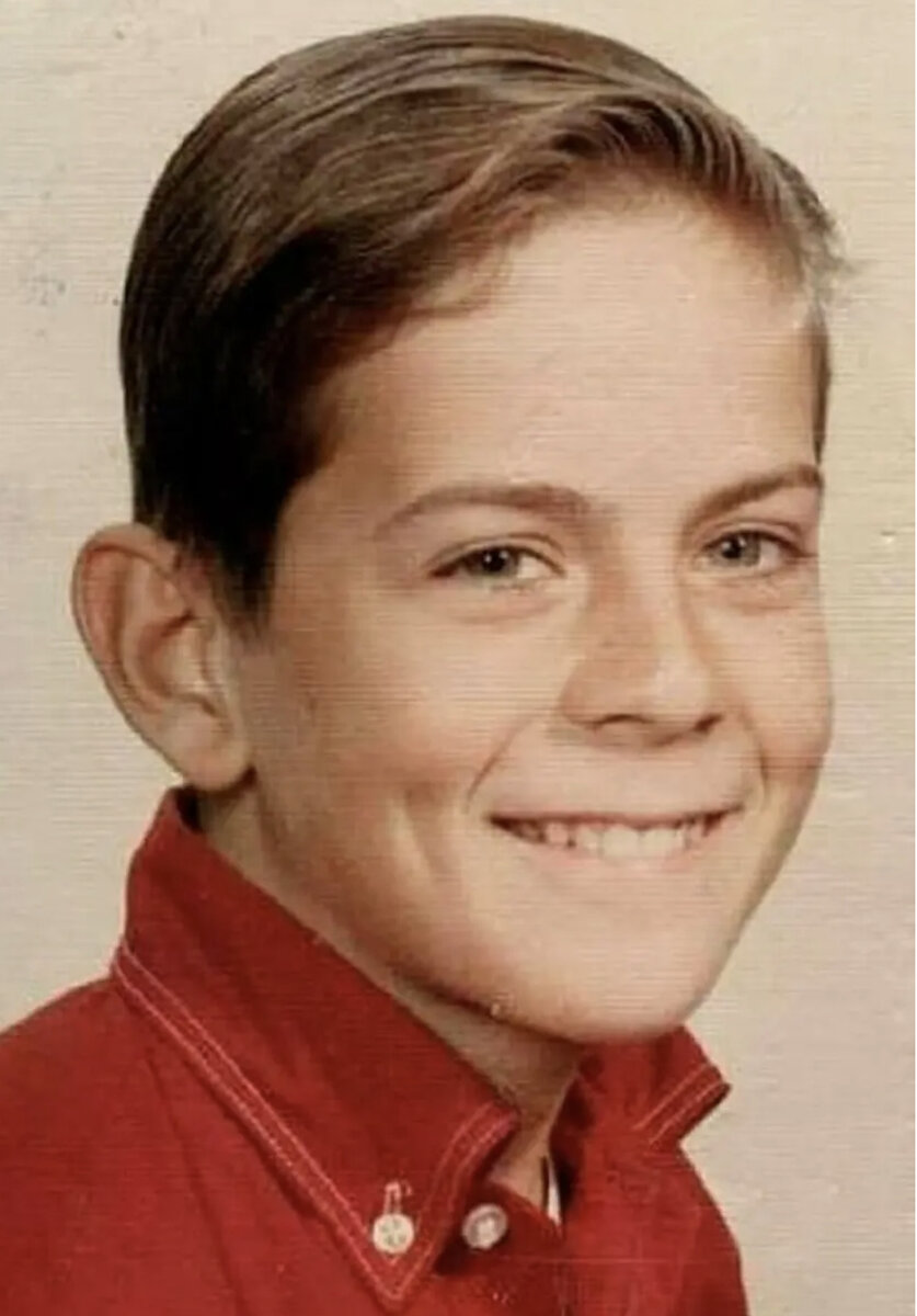 Брюс в детстве