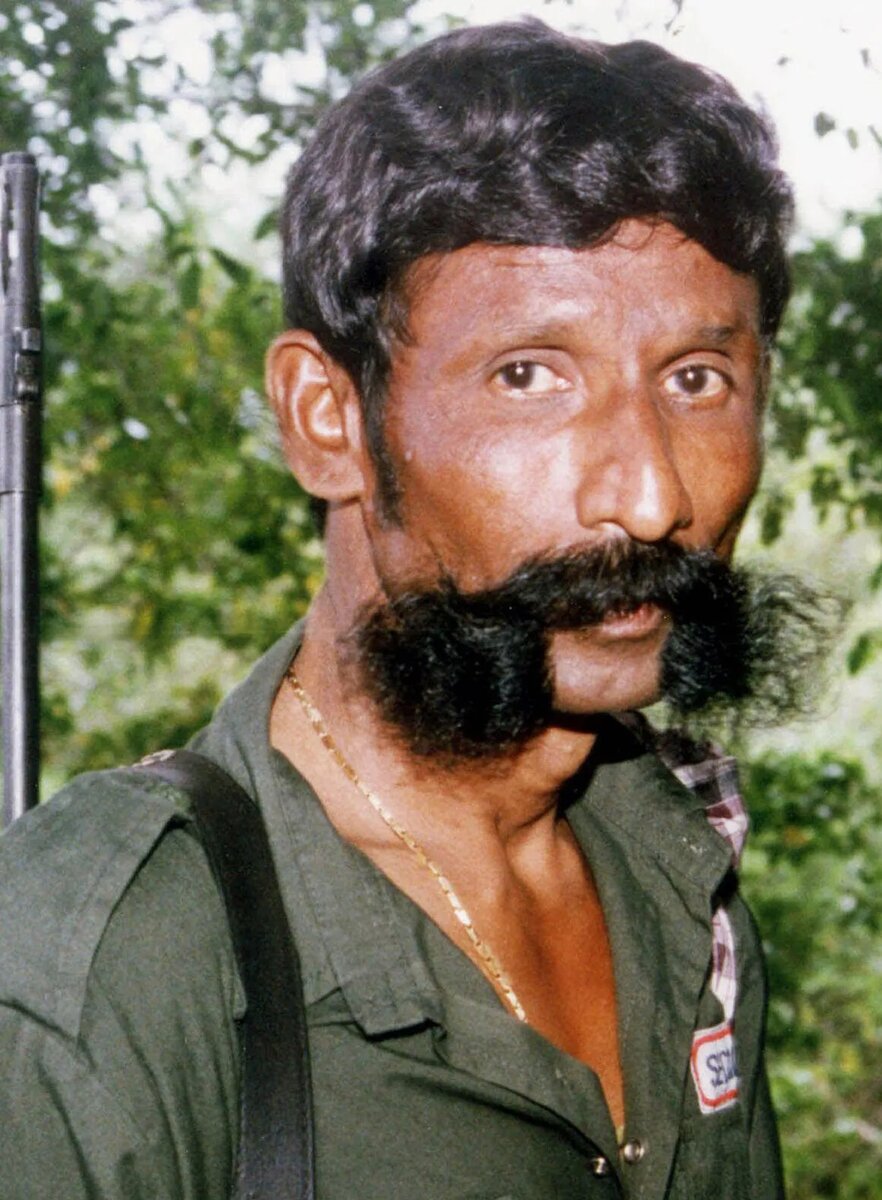 Усы стали визитной карточкой самого яркого преступника Индии - Вираппана. Фото: britannica.com