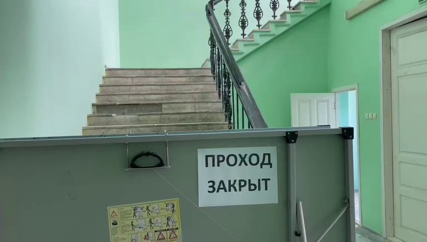   📷

