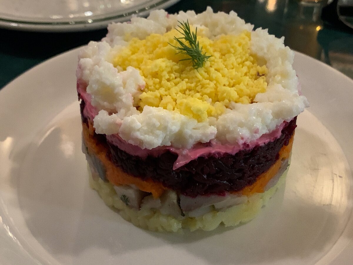 Сельдь под шубой $9