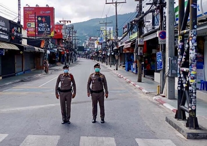 В Таиланде ввели комендантский час. За нарушение 40.000 бат штрафа или 2 года тюрьмы