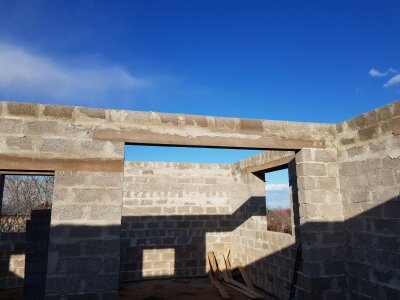 Фото №1. Бетонная балка. Фото автора