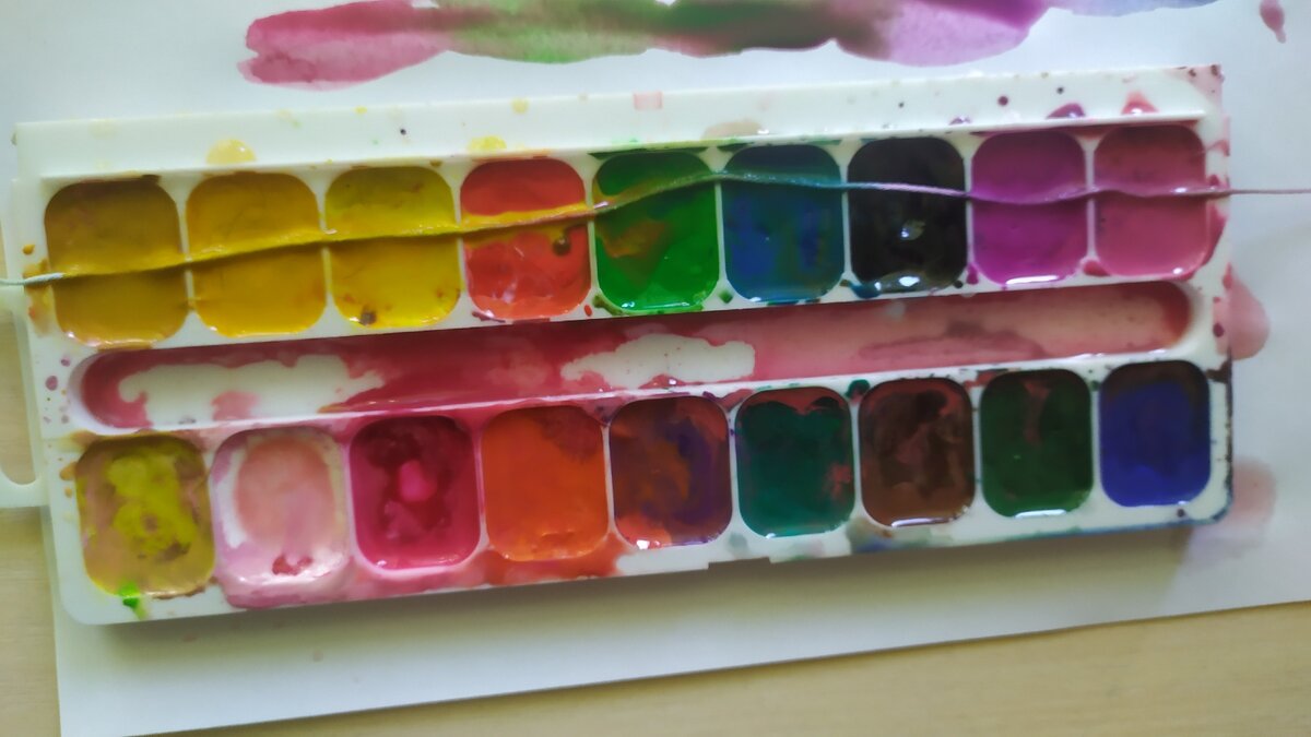 Можно прямо окунуть в краску