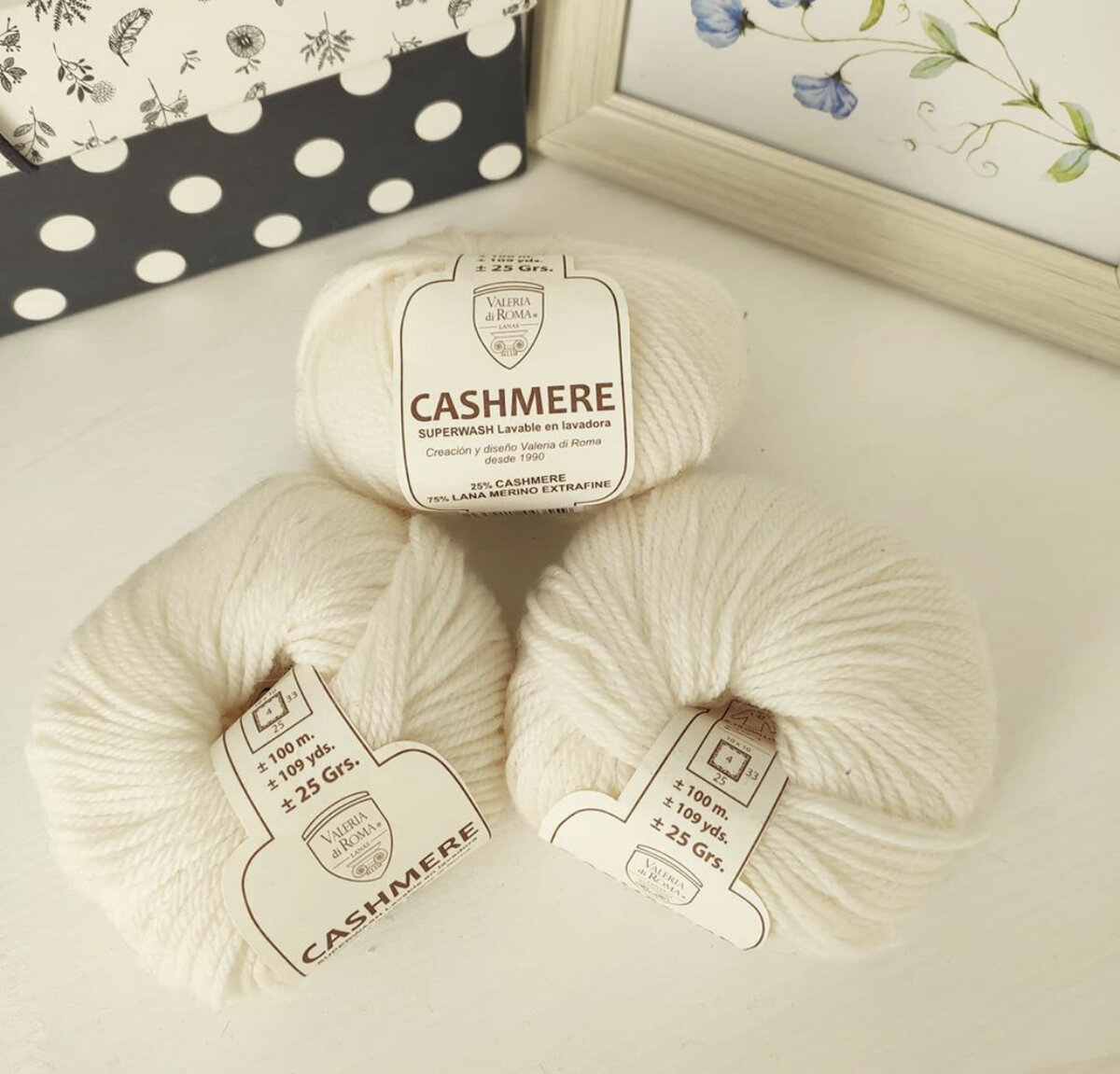 Cashmere от Valeria Di Roma. Кашемир и меринос. Обзор пряжи, отзывы. Плюсы и минусы, что связать