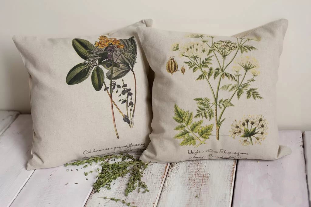 Пример дизайн подушек с травами