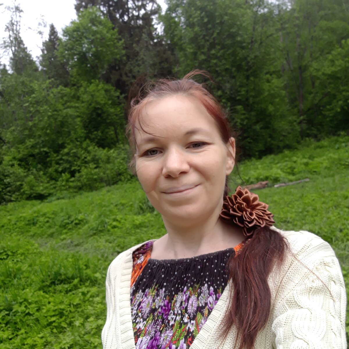 На природе - я отдыхаю, дети гуляют и резвятся рядом