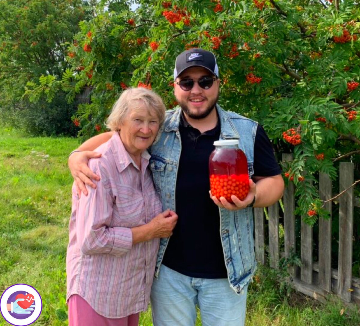 Морс из ягод - отличное средство для ощелачивания среды в организме, потому что ягоды хорошо выводят из него слизь.