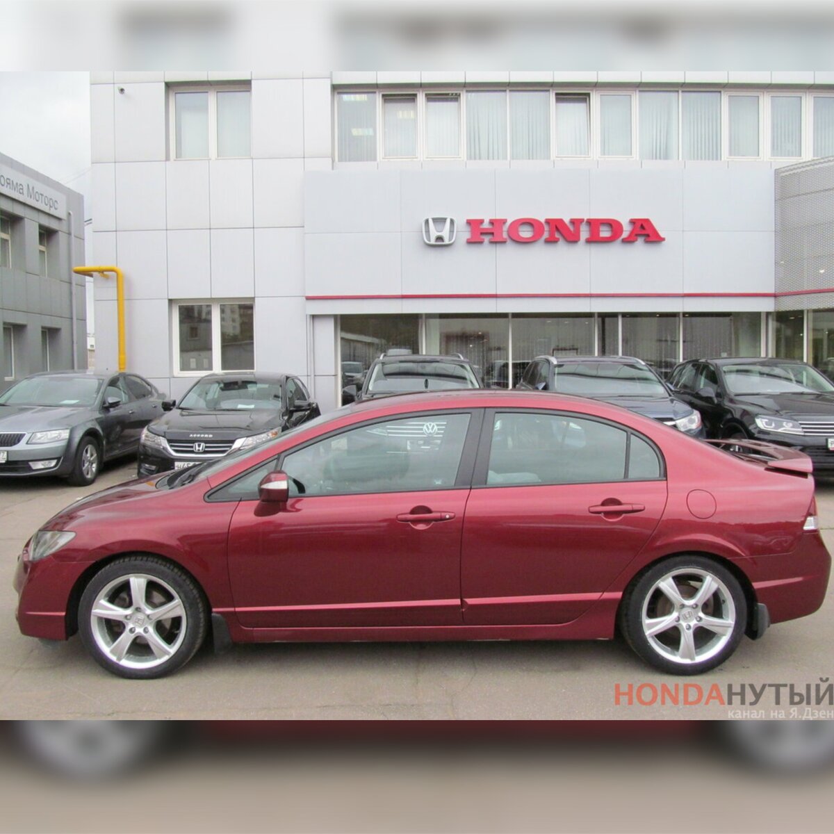 Honda Civic VIII - самый популярный седан среди всех моделей Хонда