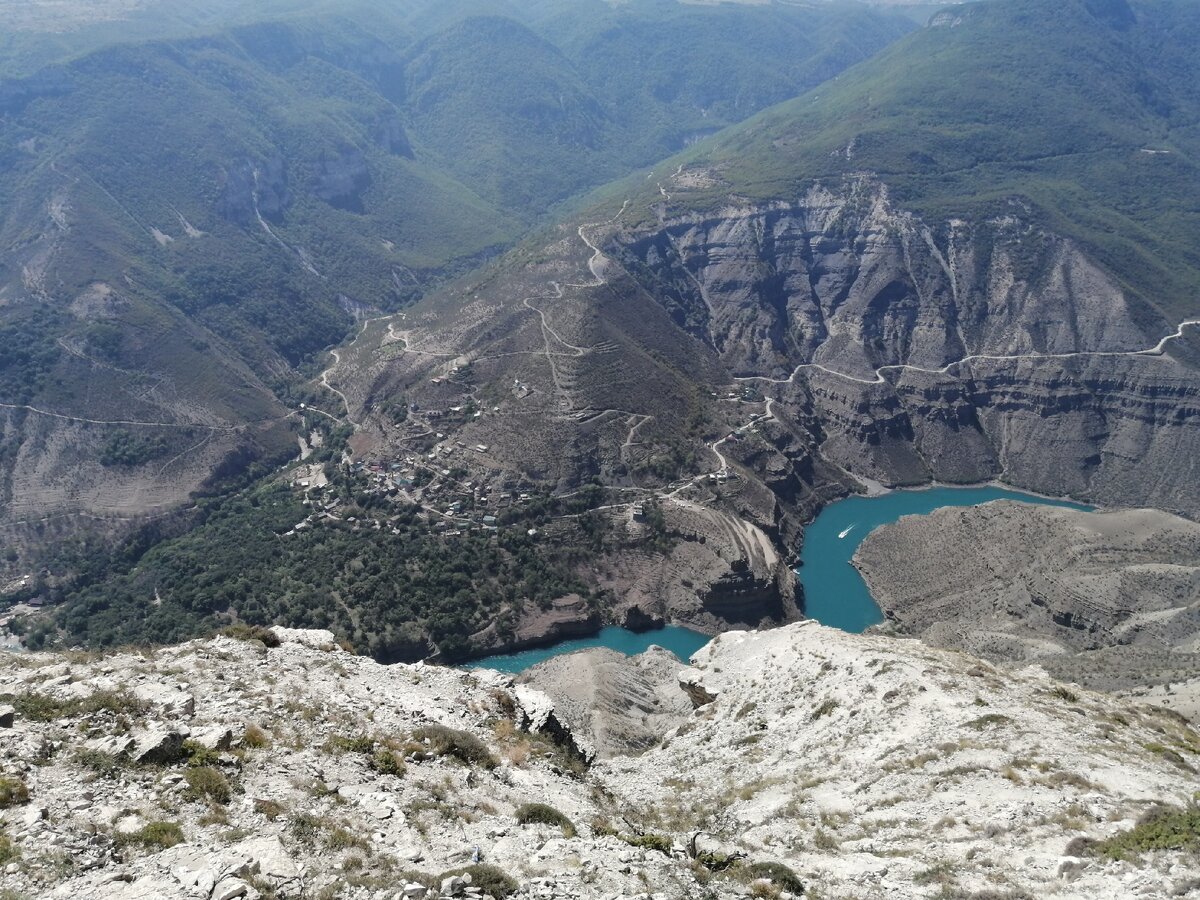На новогодние каникулы мы хотим поехать в Дагестан. Фото из архива автора