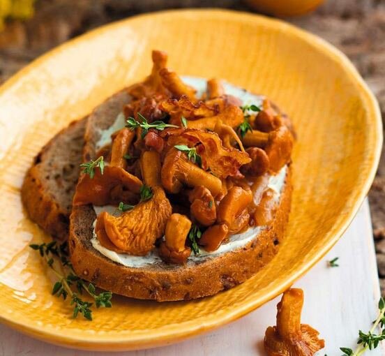 Закуски с сыром из козьего молока