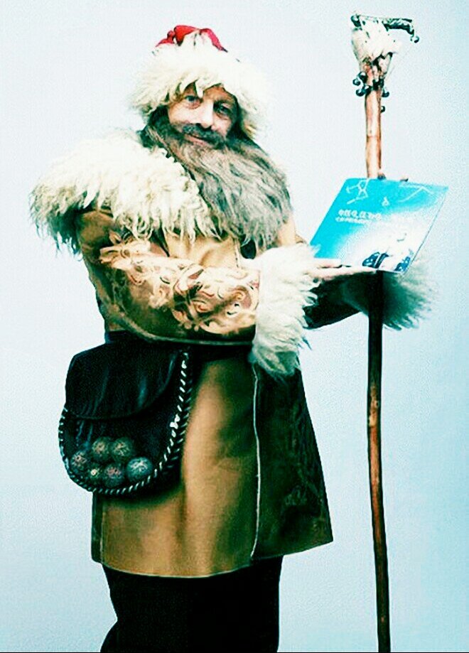 Армянский Дед Мороз - Дзмер Папи (Дед Зима) / Мец Папук / Каханд Пап.(фото из свободных источников интернета)