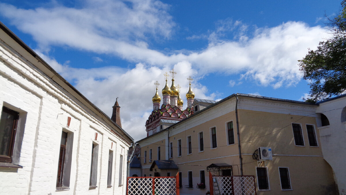 Здесь, это я имею ввиду на территории этого монастыря.