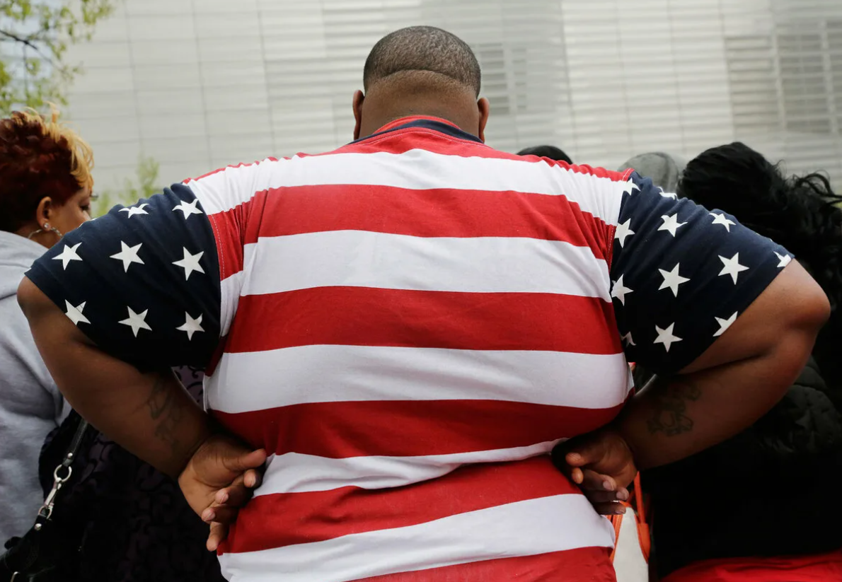 Особенности британского менталитета по отношению к полным людям?