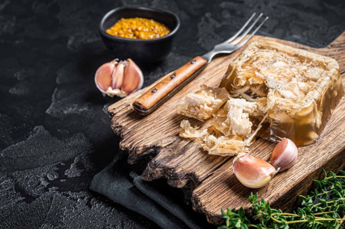    Друг суставов и костей. Чем полезен и чем вреден холодец?