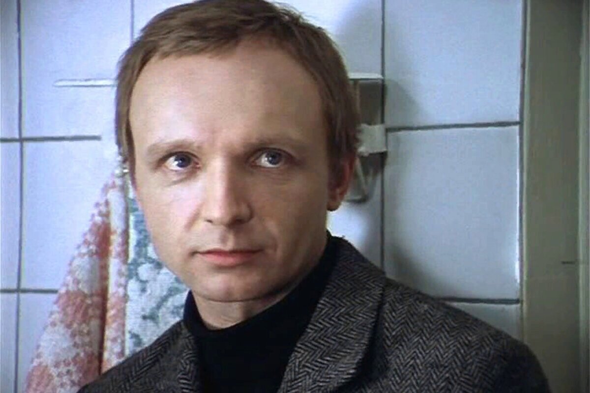 Жительница Алма-Аты прошла путь Евгения Лукашина. Кадр из фильма "Ирония судьбы". Фото из открытых источников