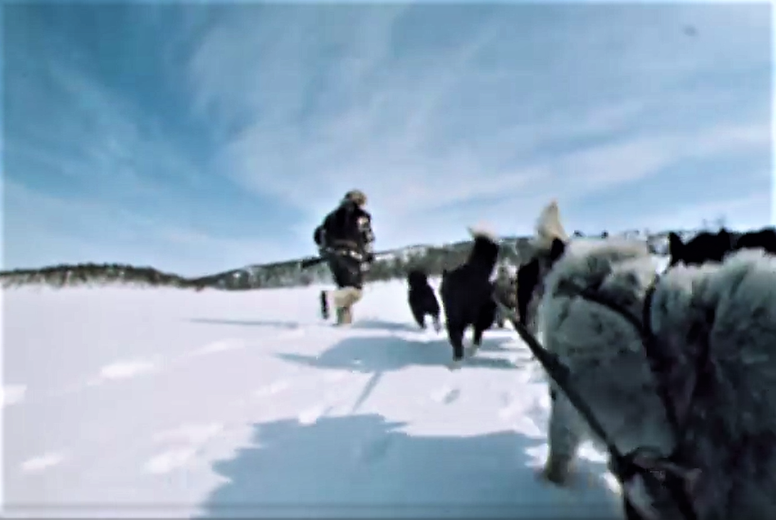 Кадр из телефильма "Время-не-ждет" (1975)
