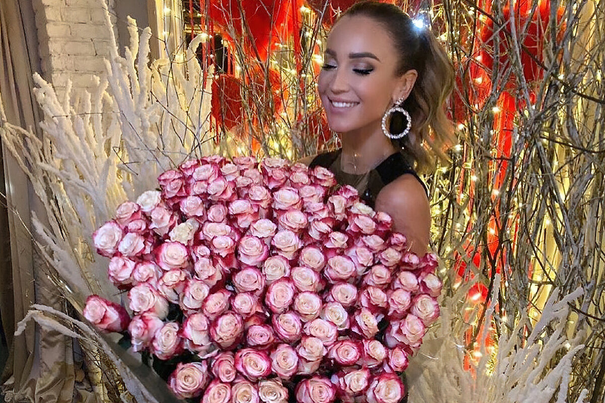 Бузова на день рождение