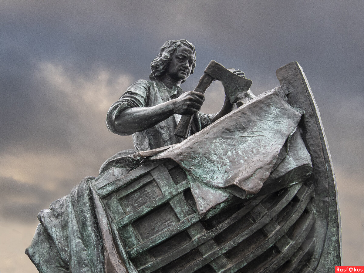 Петр плотник памятник. Петр плотник памятник в спб. Петр плотник памятник. Памятник петру 1 царь плотник в санкт-петербурге. Памятник петру 1 царь-плотник петербург.