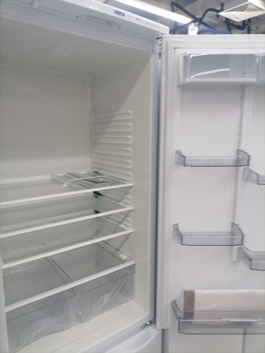 Холодильная камера 2 -х компрессорного холодильника Атлант