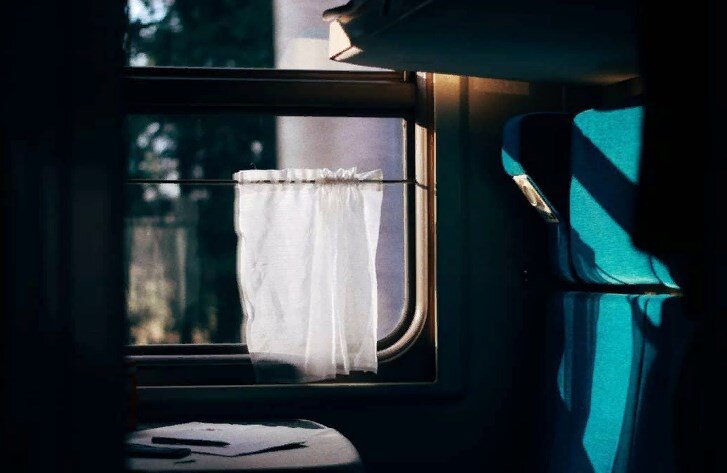 Поездка в поезде
