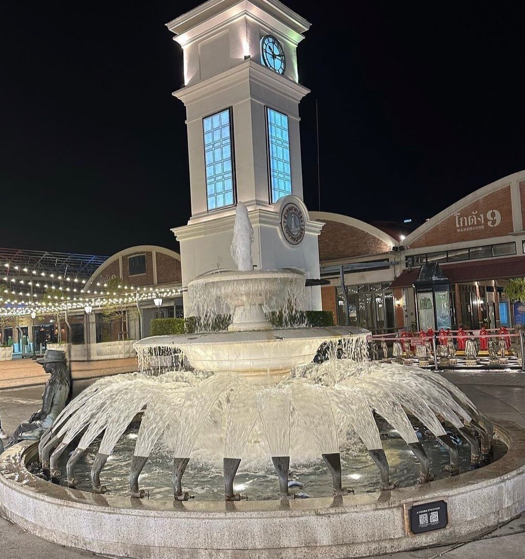 Asiatique The Riverfront