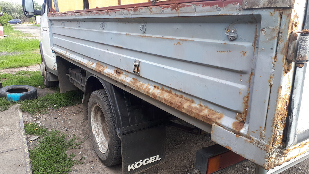 В таком состояние приехала газель 