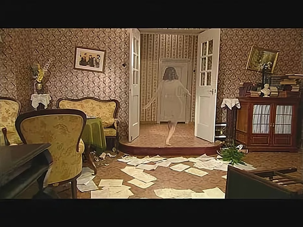 Булгаков испортил квартирный вопрос. Латунский мастер и Маргарита. Мастер и Маргарита Маргарита громит квартиру Латунского. Маргарита в квартире Латунского. Разгром в квартире Латунского мастер и Маргарита.