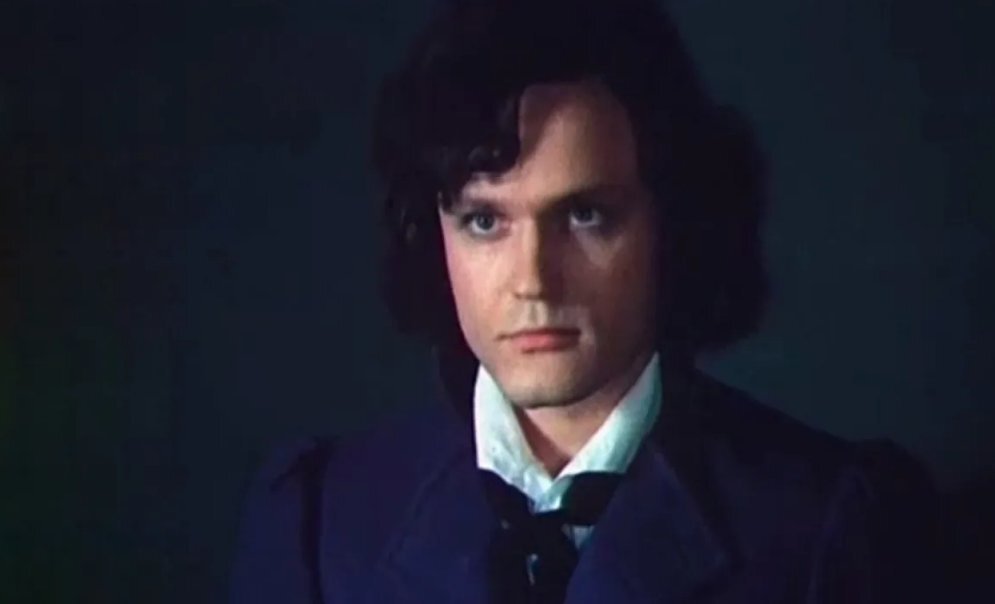 "Красное и чёрное"   1976г