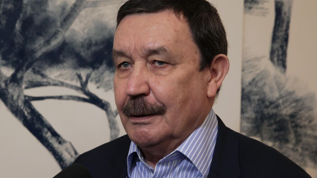    Режиссер Вадим Абдрашитов на ежегодной Международной кинематографической премии "Восток – Запад. Золотая арка" в Москве.© РИА Новости / Виталий Белоусов
