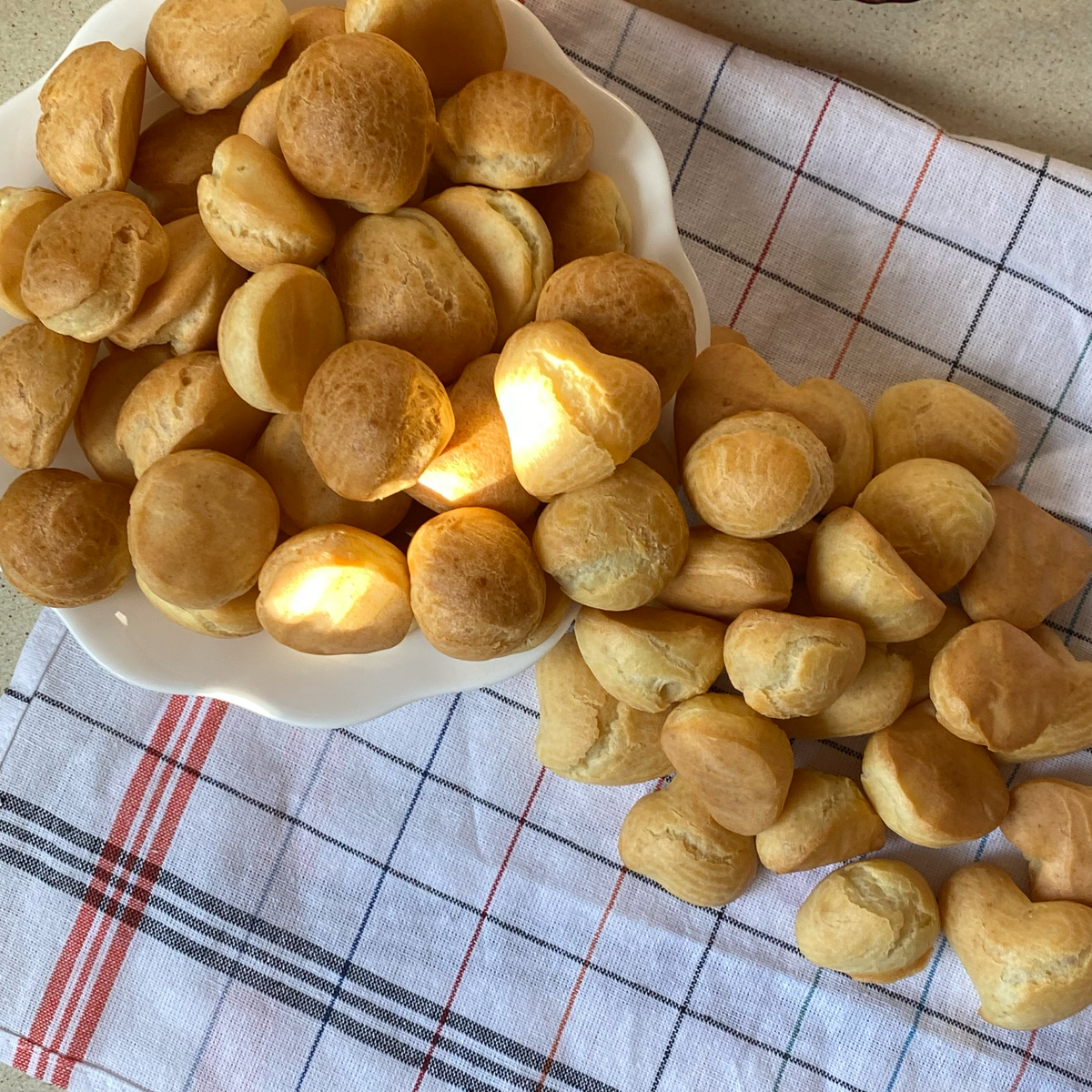 Вчерашние профитроли)