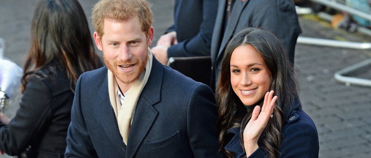 источник: https://www.royal.uk/prince-harry-and-meghan-markle-visit-nottingham-mark-worldaidsday