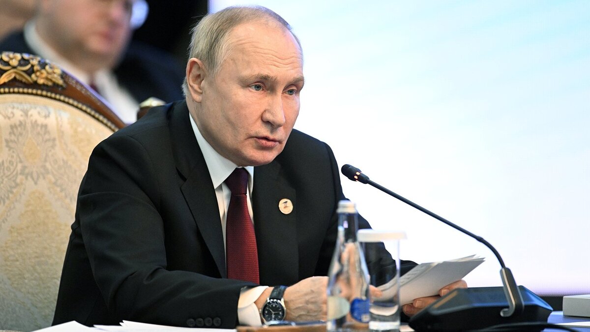    Президент РФ В. Путин принял участие в работе саммита ЕАЭС в Бишкеке© РИА Новости . Павел Бедняков