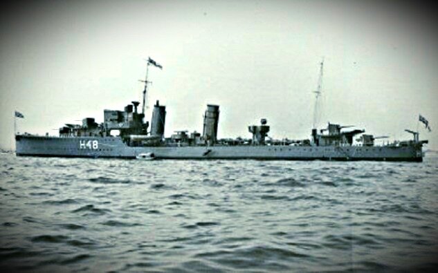 HMS Crescent (1931)