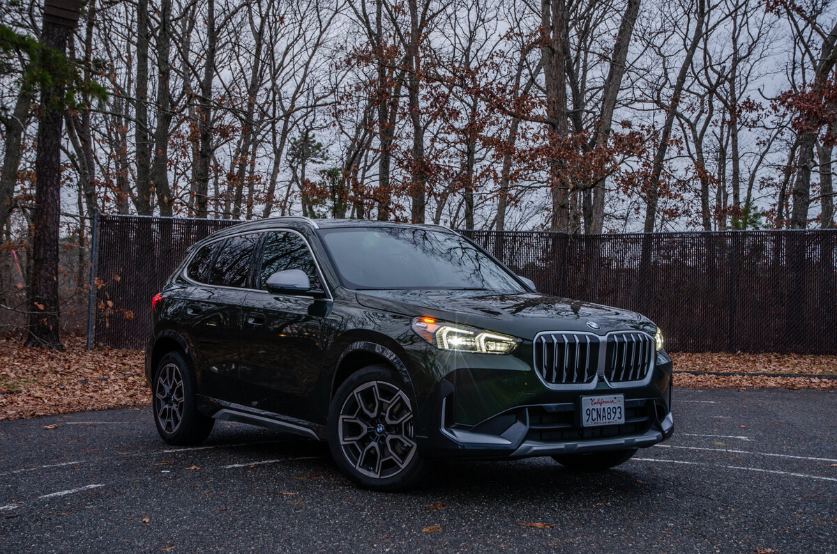 ОБЗОР: BMW X1 xDrive28i 2023 года — отличный внешний вид, но жутко убогий  iDrive | BMWLAND_official | Дзен