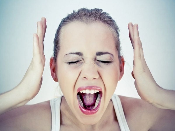 Кашель так достал, что уже не лезет ни в какие рамки? Мы Вам поможем!