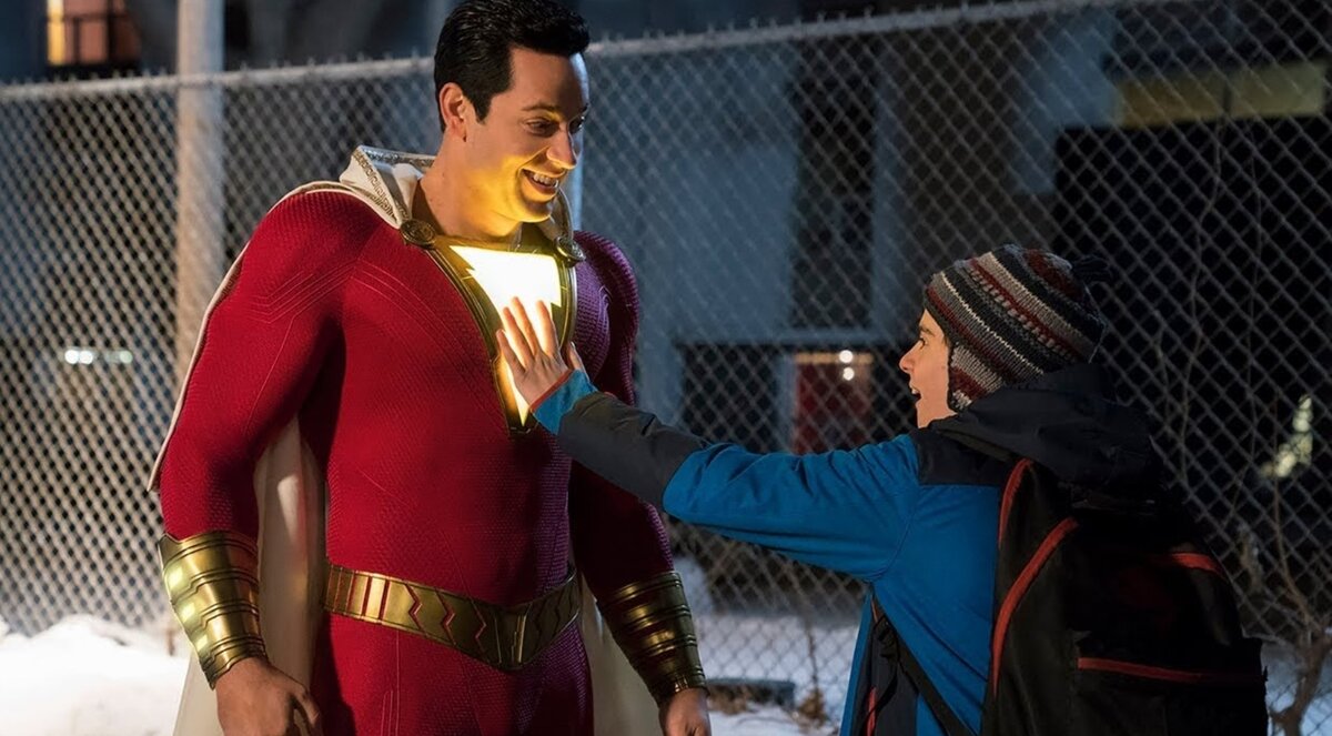 Захари Леви - один из тех актеров, которым я сочувствую в течение многих лет. 