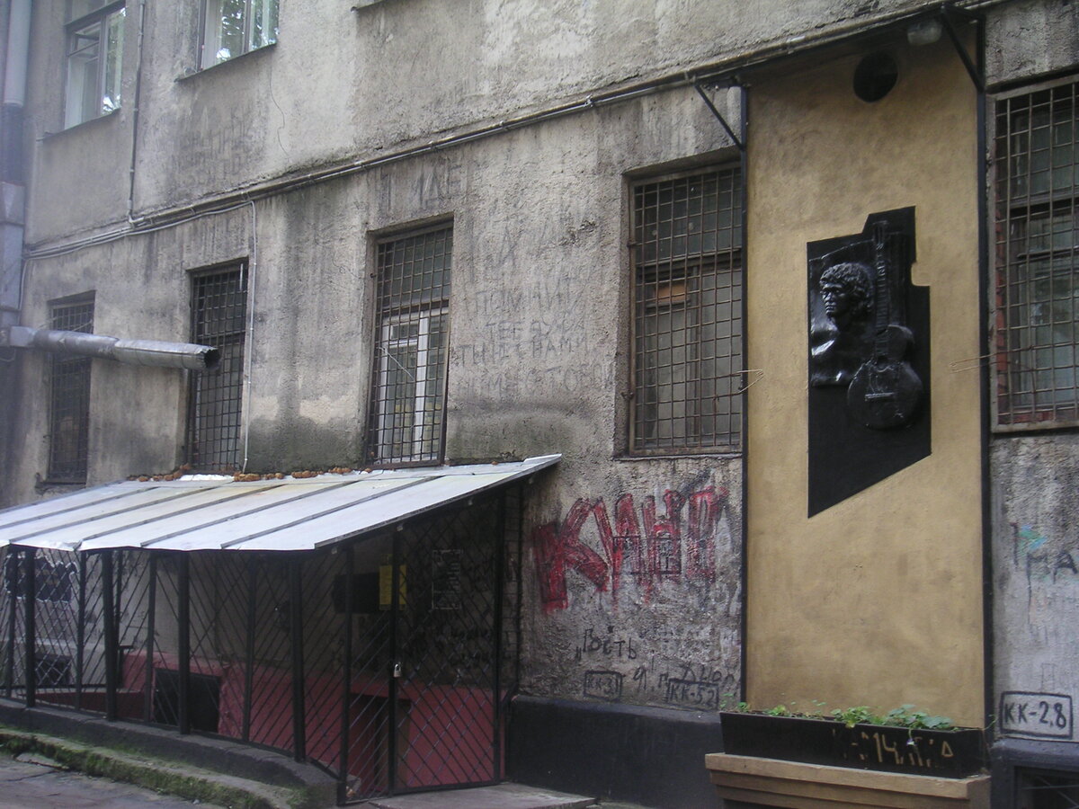 Это место до сих пор завораживает своей удивительной атмосферой