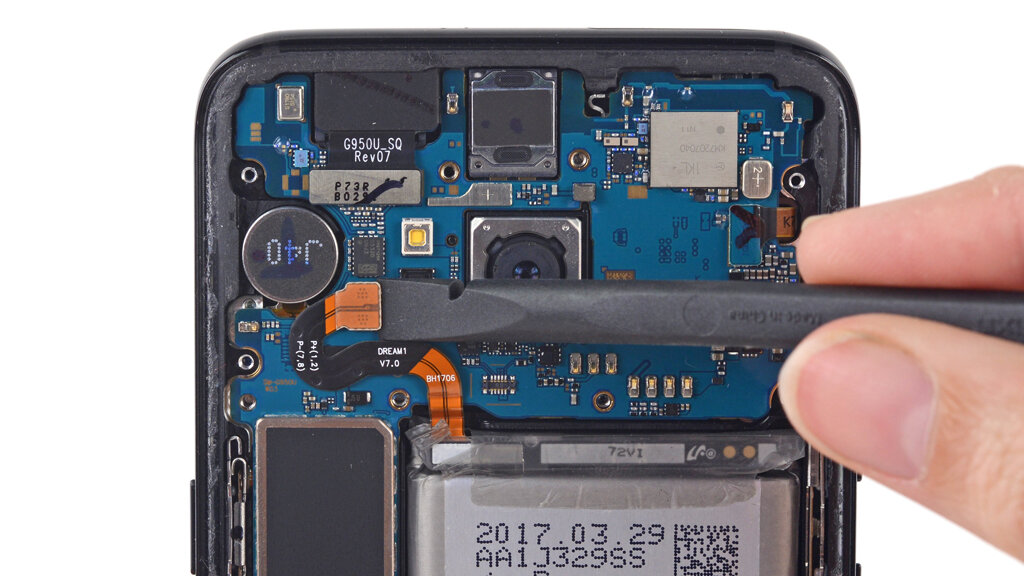 Сложно ли самому заменить аккумулятор в Samsung Galaxy S8? | NEOVOLT | Дзен