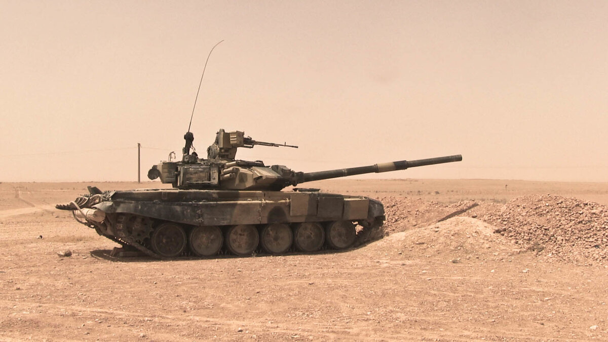 Т-90 в составе правительственных с