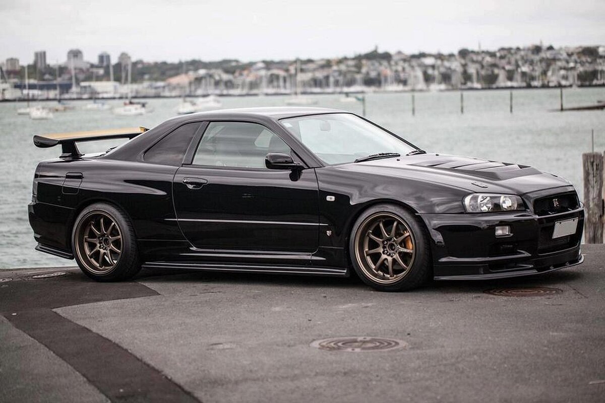 Nissan Skyline r34 Carbon