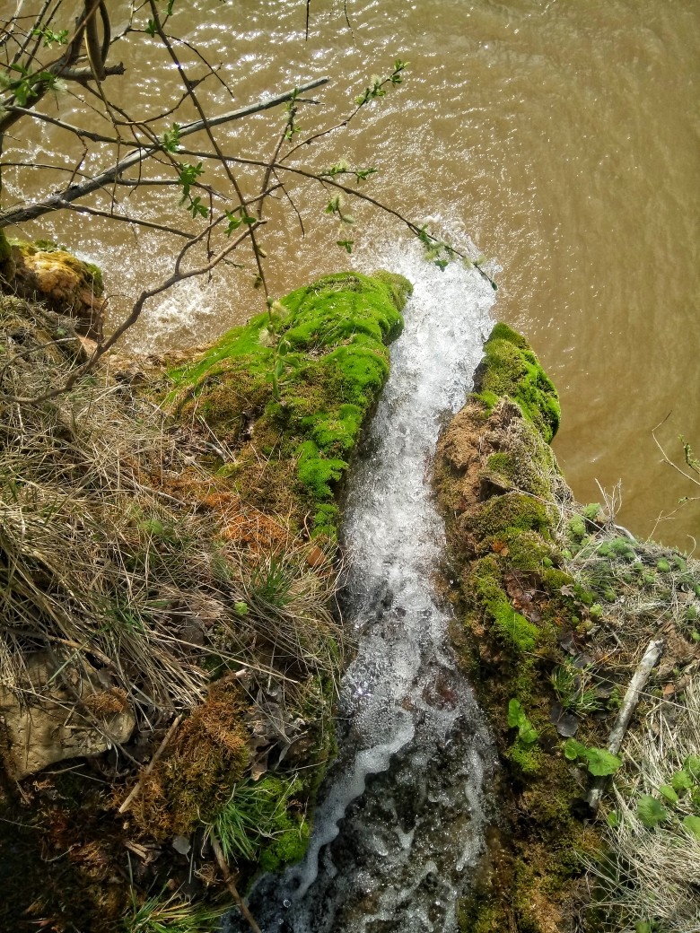 Водопад "Плакун", вид сверху. Реальное фото