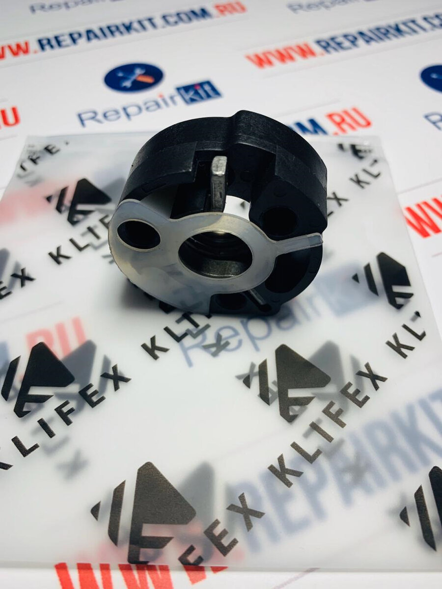  Муфта для нагнетателя (суперчарджера) Land Rover 5.0L LR058080