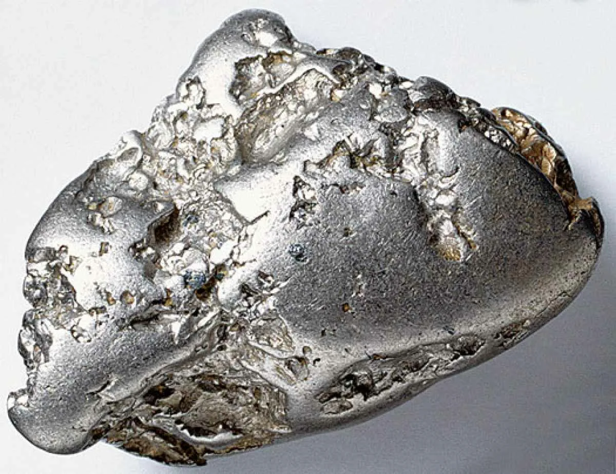 Элемент n в металле. Родий драгоценный металл. Платина металл химический элемент. Осмий самородок. Самородное олово.