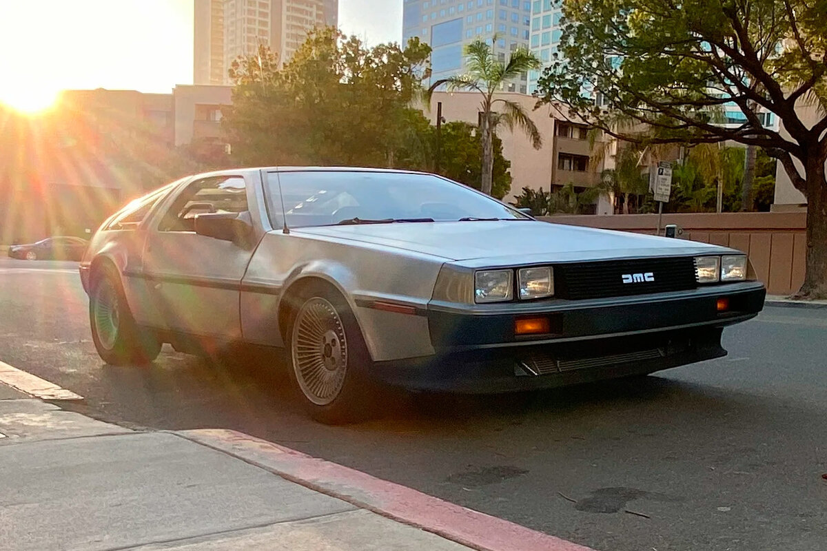 DELOREAN DMC 12 2009