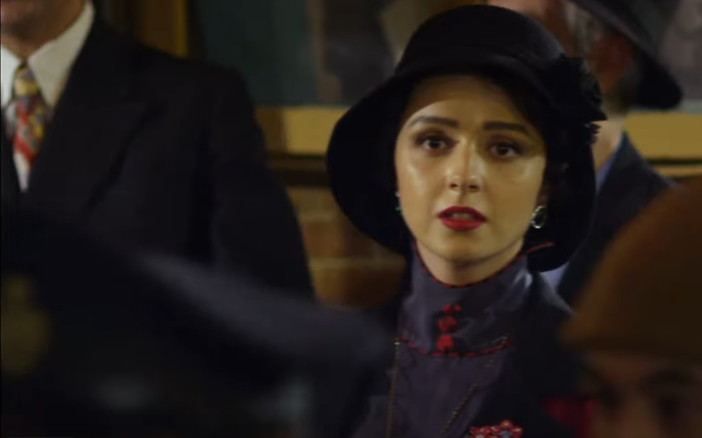 Шахерезада, главная героиня сериала, не робкая рабыня, а образованная волевая девушка, умеющая постоять за себя в крайних обстоятельствах.