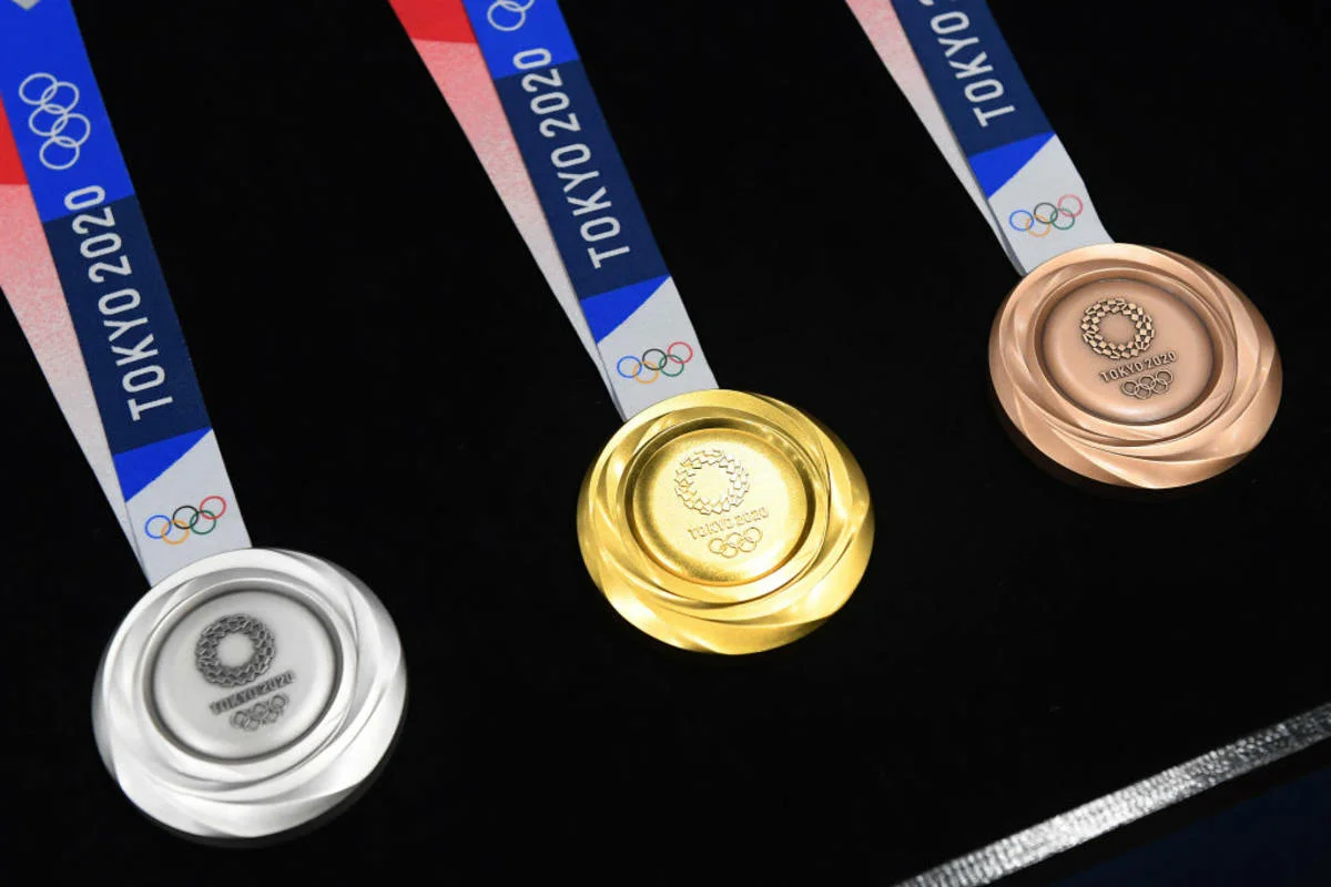 Медали Tokio 2020 сделаны из металла, добытого из старых смартфонов и других гаджетов