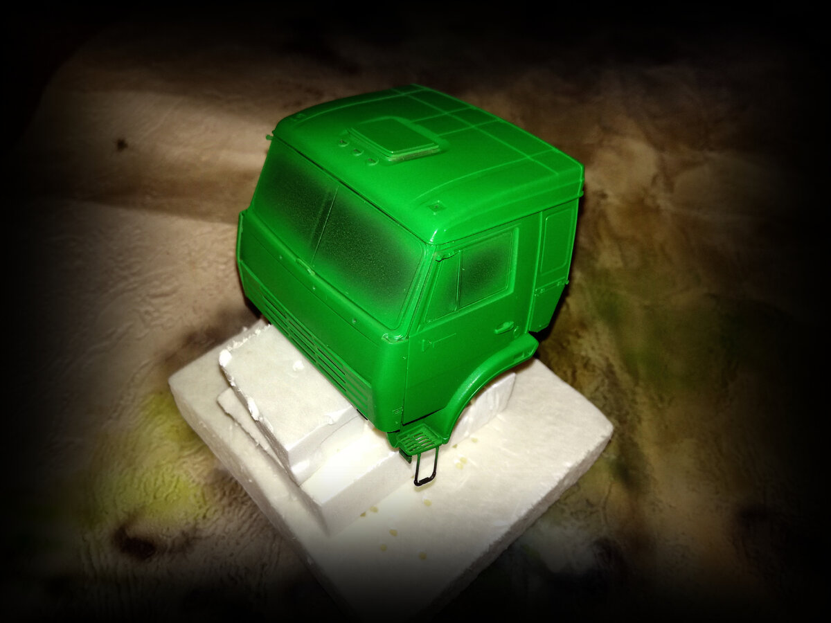 покраска кабины КАМАЗ-4350 (1:35 Звезда) пр. Леший 