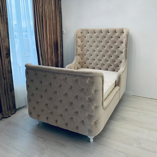 Детская кровать с мягкими бортиками Divastra